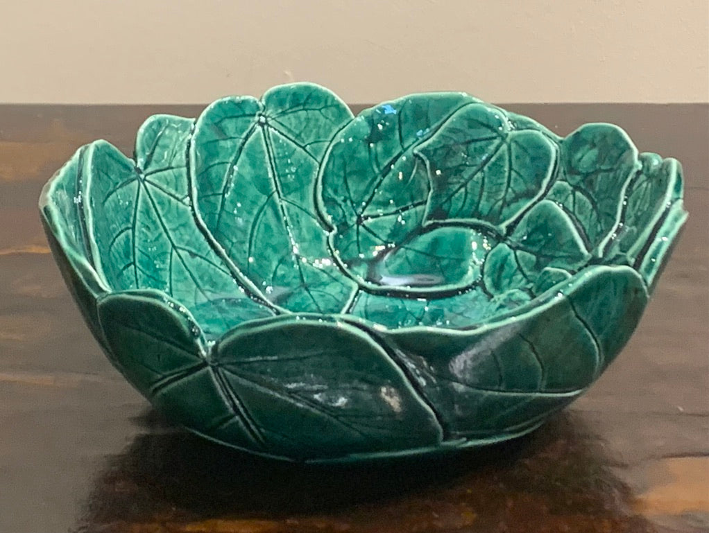 Large Mahoe Leaf Bowl