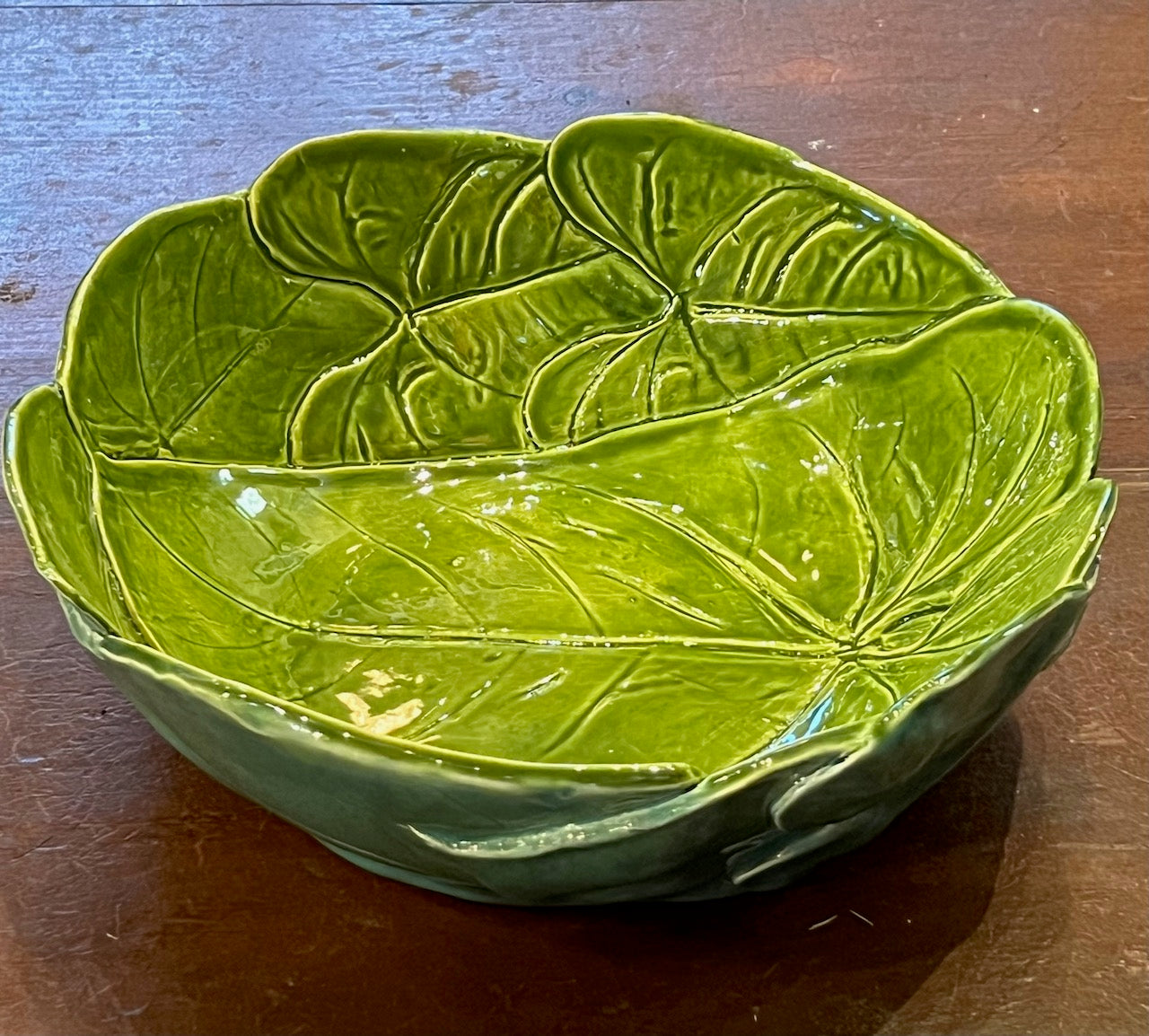 Batte: Large Anthurium Leaf Bowl