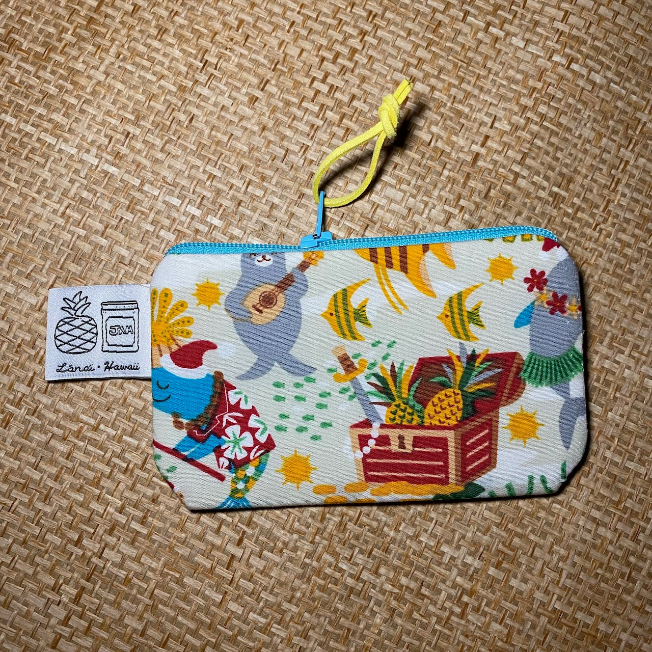 Cory Lovejoy: "Island Treasures" Clutch