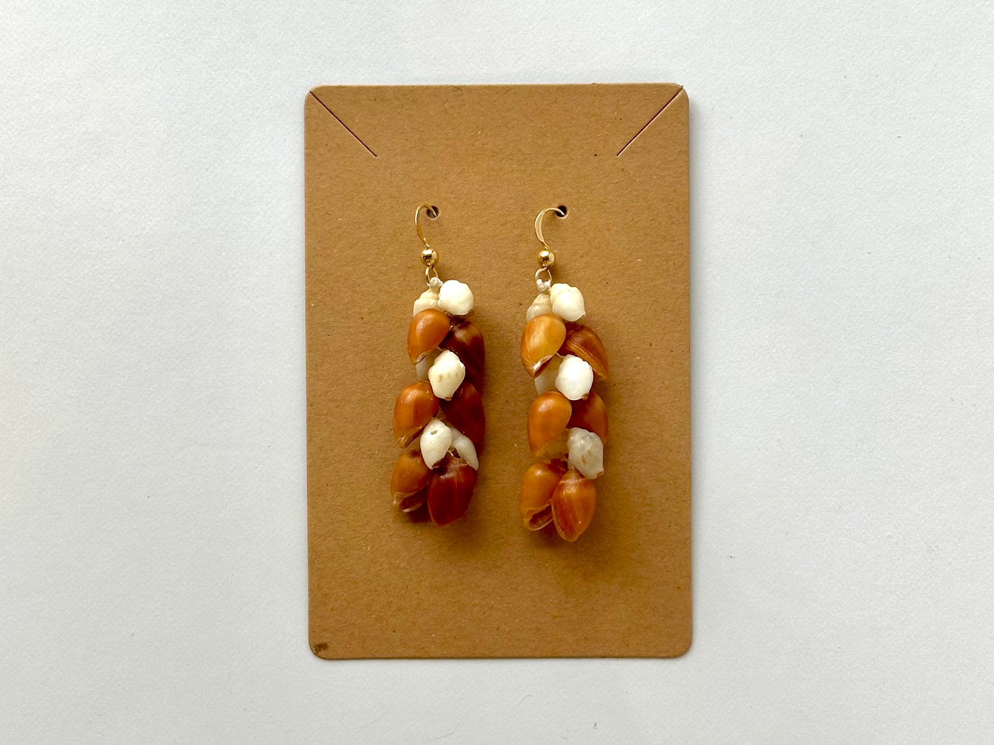 Mario Cervantes: Lana'i Momi and Poleho Shell Earrings
