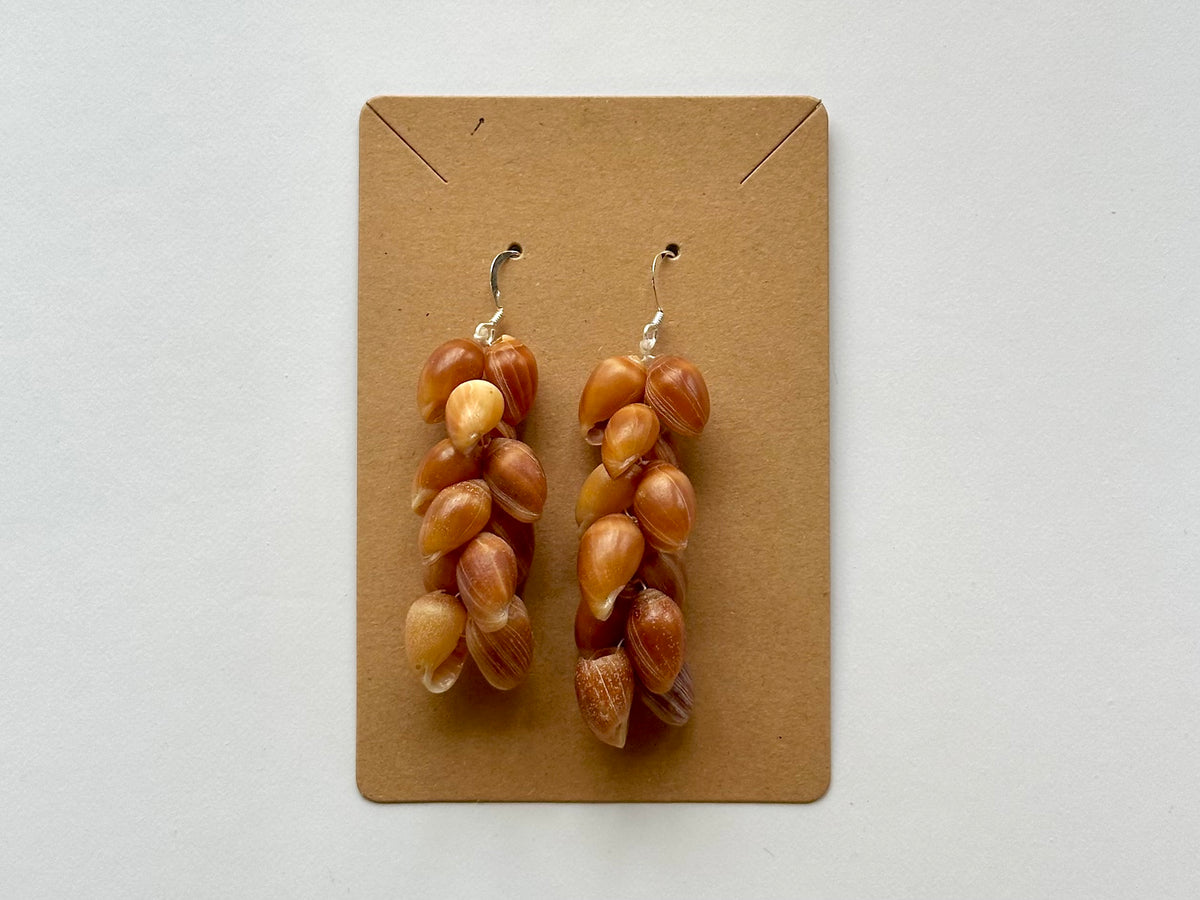 Mario Cervantes: Lana`i Poleho Shell Earrings