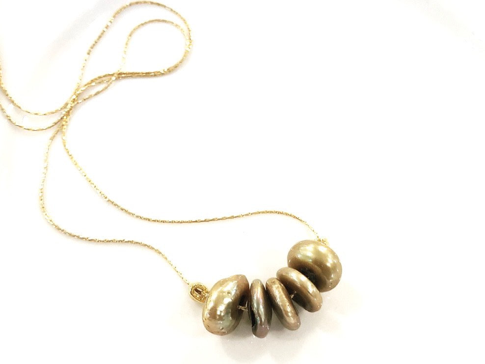 2Dy4:  Bronze Freshwater Pearl Coin Necklace