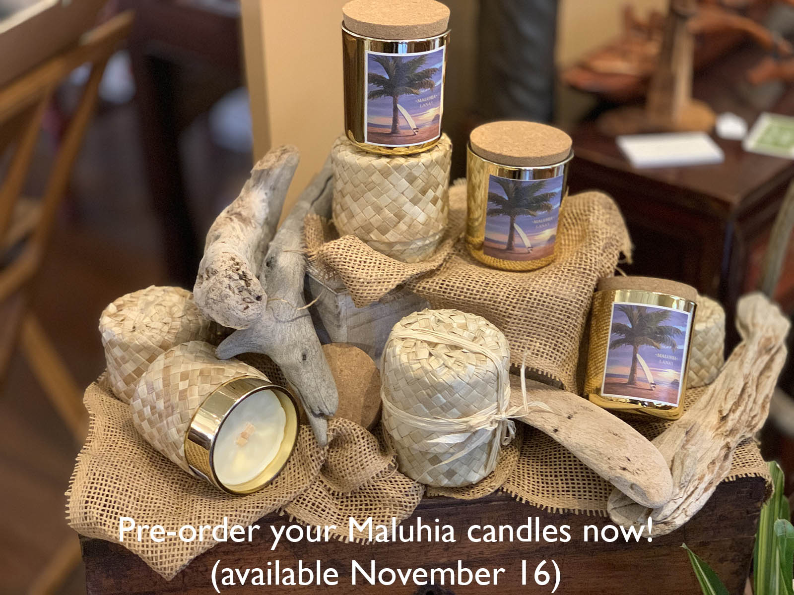 Maluhia Lāna'i Gold Glass Candles